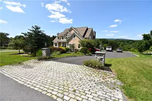 297 Treeline Dr, Washington Twp, PA 18072 - Photo 6