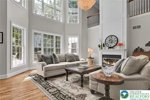 2475 Woodland Hills Ct, Hellertown Boro, PA 18055 - Photo 4