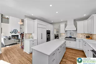 2475 Woodland Hills Ct, Hellertown Boro, PA 18055 - Photo 8