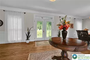 2475 Woodland Hills Ct, Hellertown Boro, PA 18055 - Photo 2