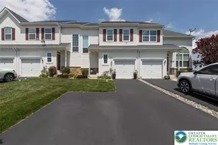 991 King Way, Upper Macungie Township, PA 18031 - Photo 2