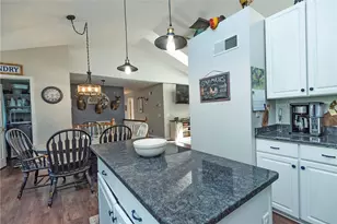 70 Carolee Ln, Upper Mt Bethel Twp, PA 18013 - Photo 6