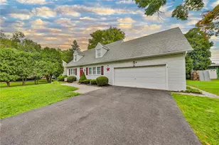 5 York Pl, Easton, PA 18045 - Photo 2
