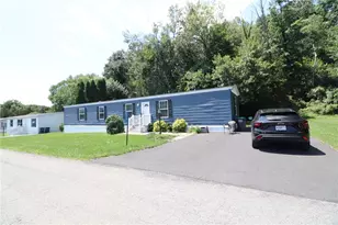 200 Fawn Valley, Stroudsburg, PA 18360 - Photo 1