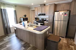 200 Fawn Valley, Stroudsburg, PA 18360 - Photo 8
