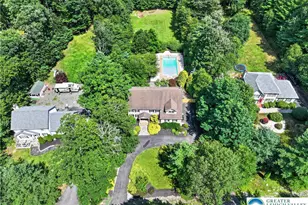 121 Chatham Hill Rd, Stroudsburg, PA 18360 - Photo 2