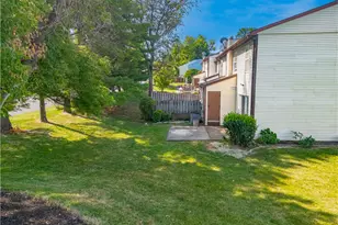 13 Lexington Ct, Easton, PA 18040 - Photo 6
