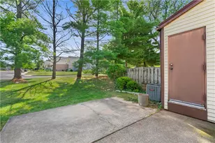 13 Lexington Ct, Easton, PA 18040 - Photo 10