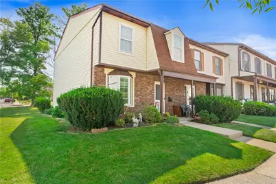13 Lexington Court, Easton, PA 18040 - Photo 1
