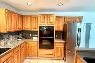 555 Eagle Dr, Middle Smithfield, PA 18302 - Photo 16