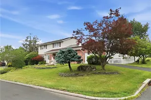 3303 Barklay Rd, Whitehall Township, PA 18052 - Photo 2