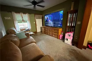 816 23rd St, Easton, PA 18042 - Photo 2