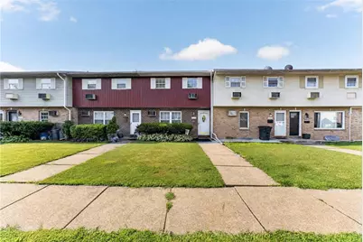 1349 Stanford Road, Bethlehem City, PA 18018 - Photo 1