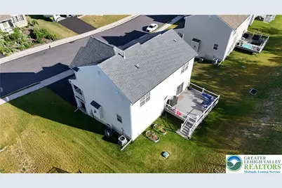 5044 Bellflower Drive, North Whitehall Township, PA 18078 - Photo 14