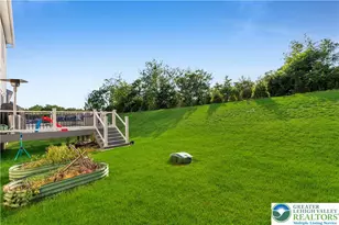5044 Bellflower Dr, North Whitehall Township, PA 18078 - Photo 10