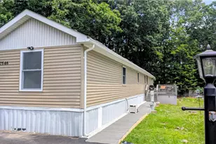 7546 Rocky Ridge Rd, East Stroudsburg, PA 18302 - Photo 1