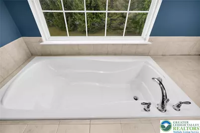 8638 Mayfair Court, Upper Macungie Township, PA 18031 - Photo 36