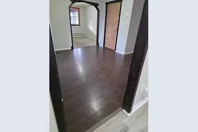 198 Gould, Plymouth, PA 18651 - Photo 2