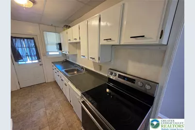 809 Bushkill Street, Easton, PA 18042 - Photo 2