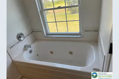 2593 Halleck Drive, Whitehall Township, PA 18052 - Photo 32
