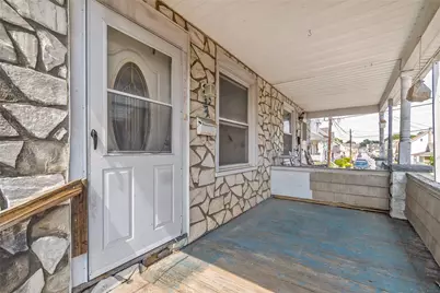 703 William, Pen Argyl, PA 18072 - Photo 8