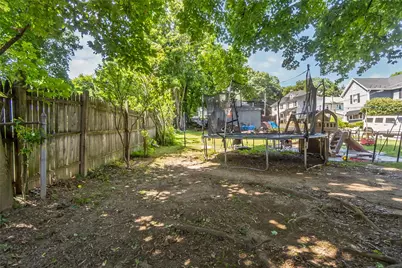703 William, Pen Argyl, PA 18072 - Photo 4