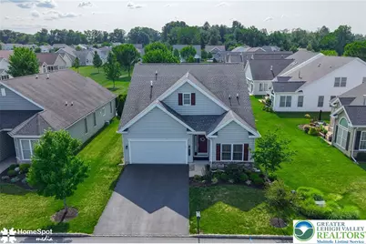 2615 Union Court, Hanover Twp, PA 18017 - Photo 2