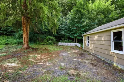 63 Oak Street, Delaware Water Gap, PA 18327 - Photo 16
