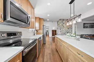 3146 Club Dr, Allentown City, PA 18103 - Photo 24