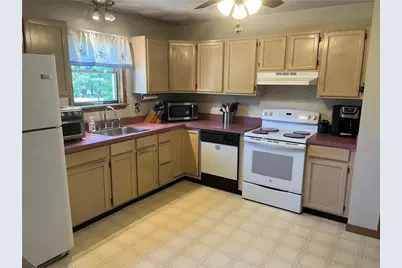 122 Corinne Court, Chestnuthill Twp, PA 18330 - Photo 6