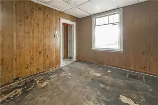 244 S Main St, Bangor, PA 18013 - Photo 6