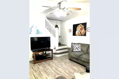 10 S Brook Street, Allentown City, PA 18109 - Photo 2
