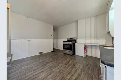 1083 Main Street #1st Floor, Hellertown, PA 18055 - Photo 6
