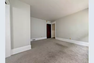 1083 Main Street #1st Floor, Hellertown, PA 18055 - Photo 12