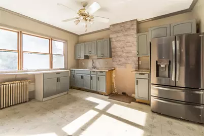 30 N 10th Street, Easton, PA 18042 - Photo 16