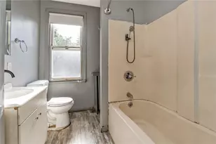 30 N 10th St, Easton, PA 18042 - Photo 22