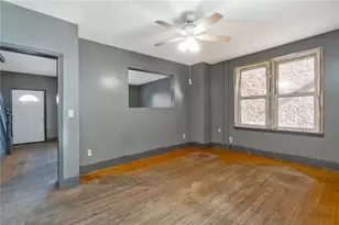 30 N 10th St, Easton, PA 18042 - Photo 6