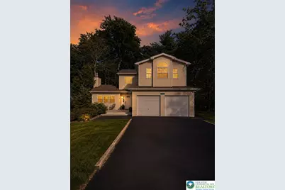 113 St Regis Walk, Coolbaugh Twp, PA 18466 - Photo 2