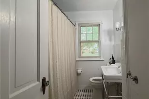 2714 Broad St, Easton, PA 18045 - Photo 8