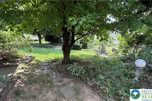 181 Rose Inn Ave, Upper Nazareth, PA 18064 - Photo 16