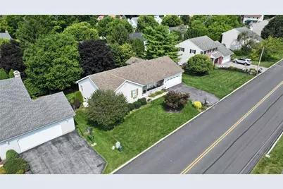 181 Rose Inn Avenue, Upper Nazareth, PA 18064 - Photo 6
