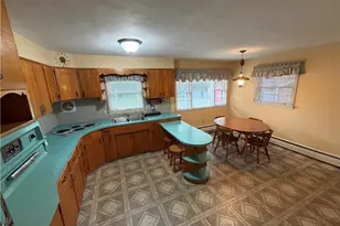 2662 Community Dr, Moore Township, PA 18014 - Photo 8