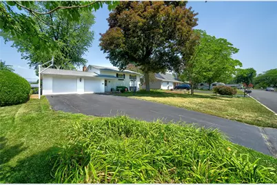 4487 Glasgow Street, Upper Saucon Township, PA 18034 - Photo 2