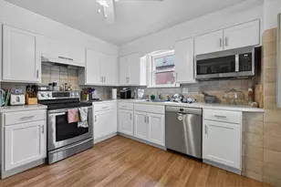 1025 Main St, Hellertown, PA 18055 - Photo 10