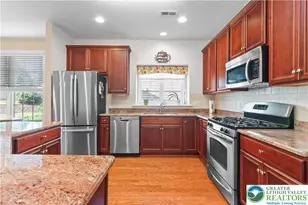 6722 American Way, Hanover Twp, PA 18017 - Photo 8