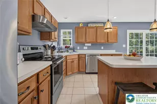 4130 Redbud Dr E, Whitehall Township, PA 18052 - Photo 14
