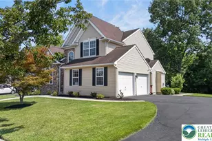 4130 Redbud Dr E, Whitehall Township, PA 18052 - Photo 4