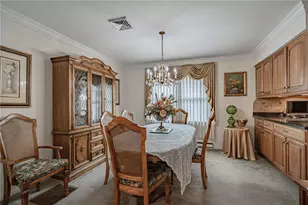 4252 Briarcliff Rd, South Whitehall Township, PA 18104 - Photo 6