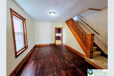 424 Locust Street, Bethlehem City, PA 18018 - Photo 4