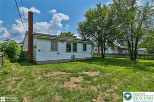 2135 Allwood Dr, Bethlehem City, PA 18018 - Photo 8
